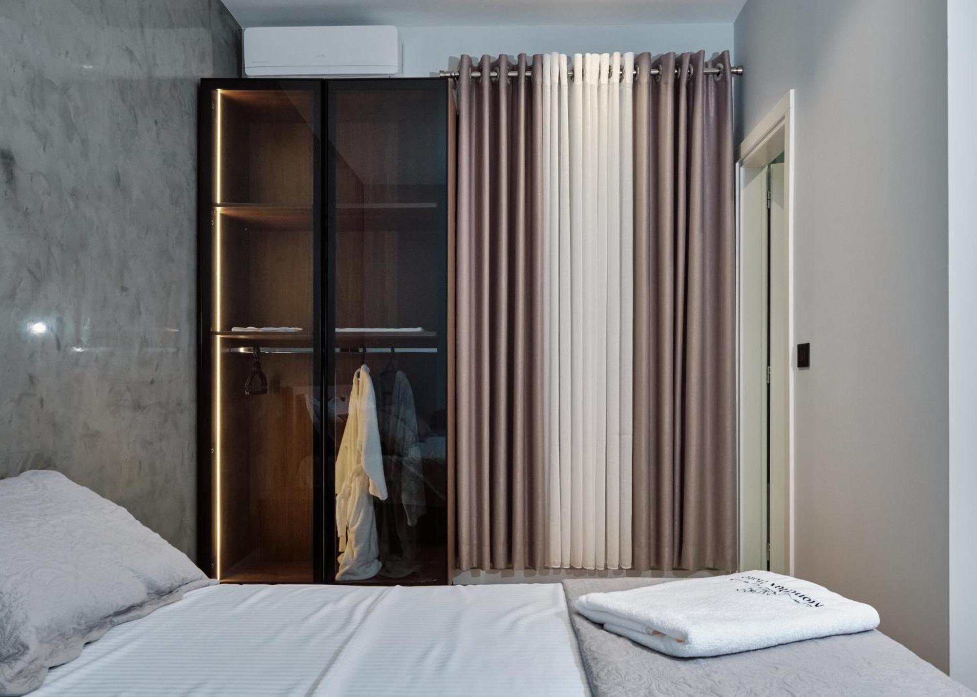 Montflux Hotel Boks